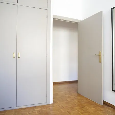 Suites4days Eixample Terrace Apartman *